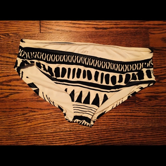 LOFT Other - Bikini bottoms tribal print